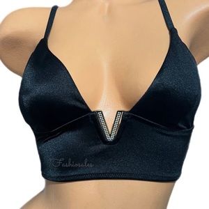 Victoria's Secret Swim

V-Hardware Bralette Bikini Top